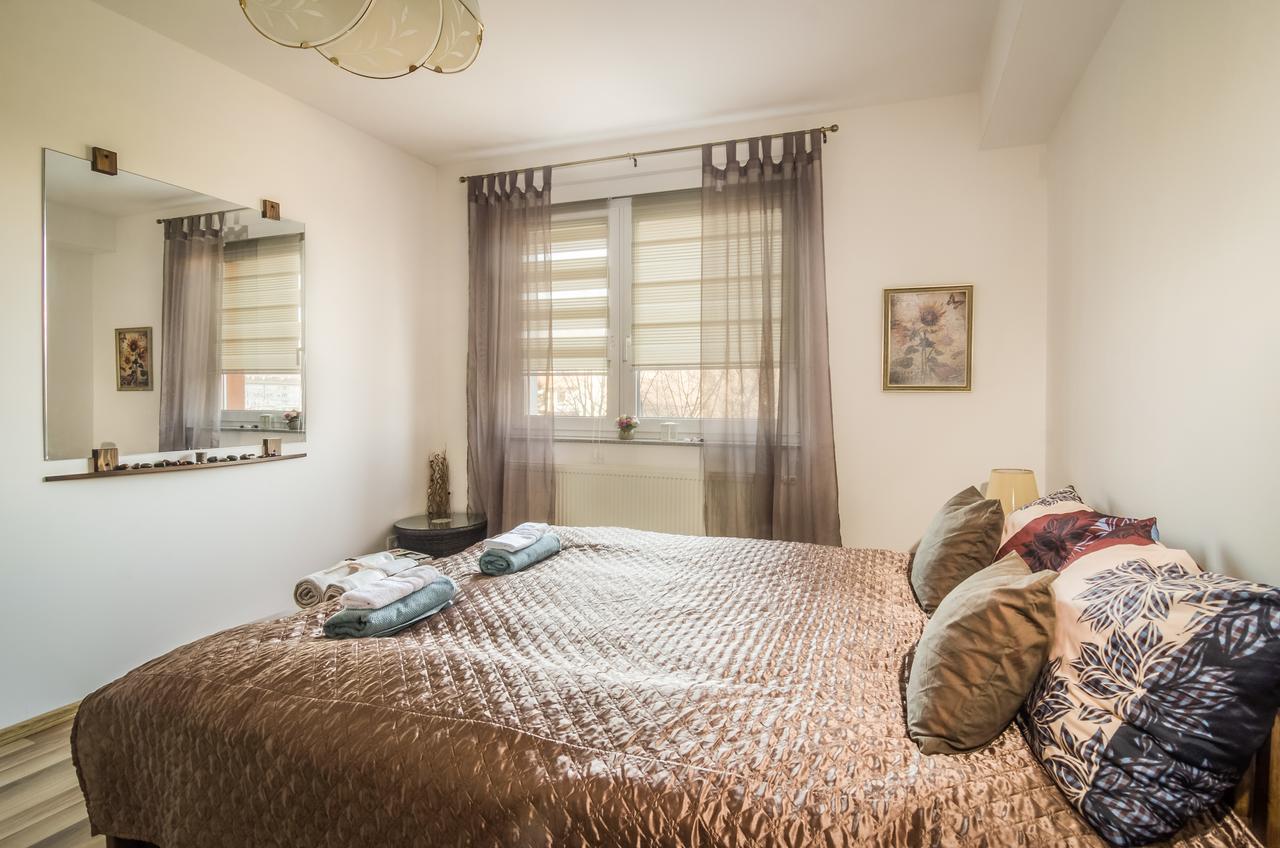 Apartment 10 Високо Екстериор снимка